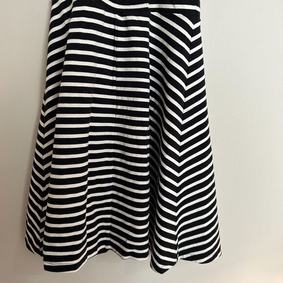 Old Navy Racerback Striped Fit and Flare Dress - Picture 3 of 8